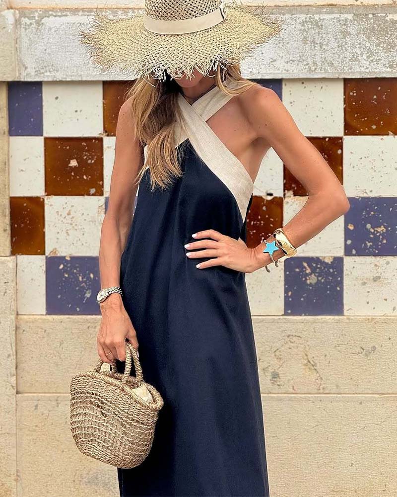 Mandie | Backless Dress with Cross-Design