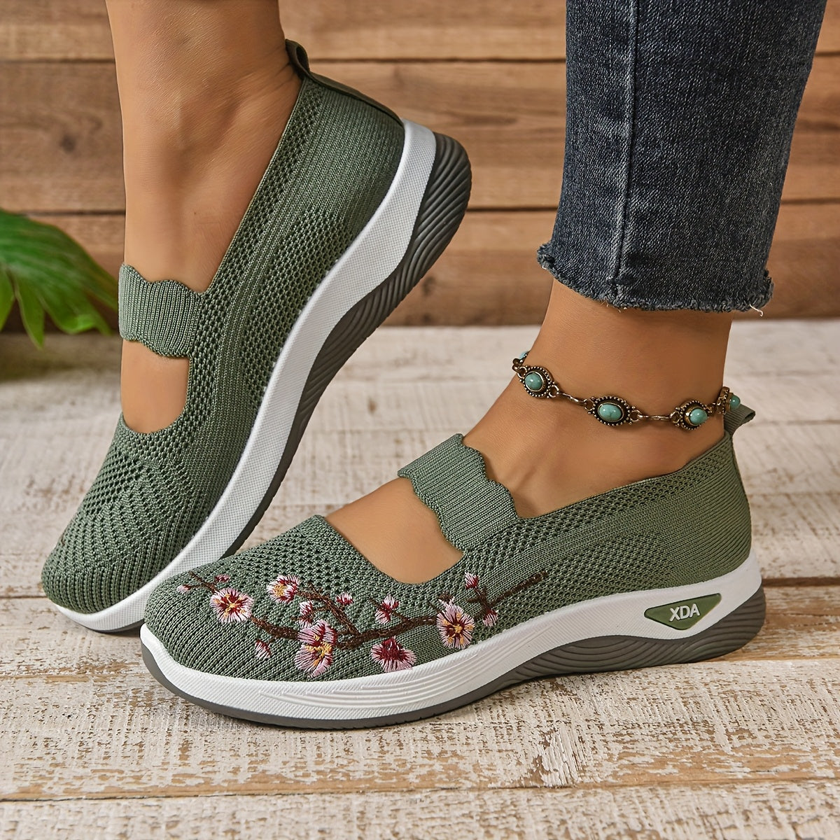 Saty | Embroidered Mesh Slip-On Shoes
