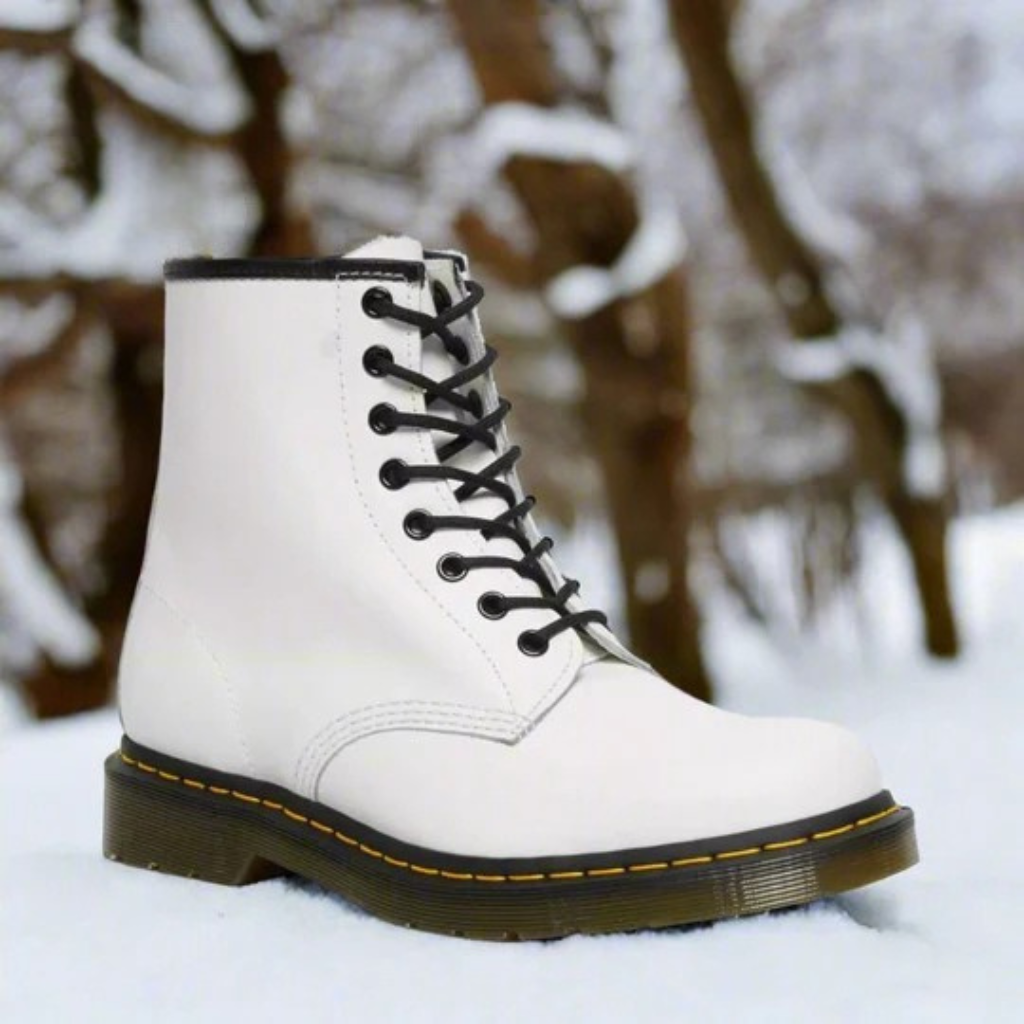 Morten | Elegant and classic lace-up boots