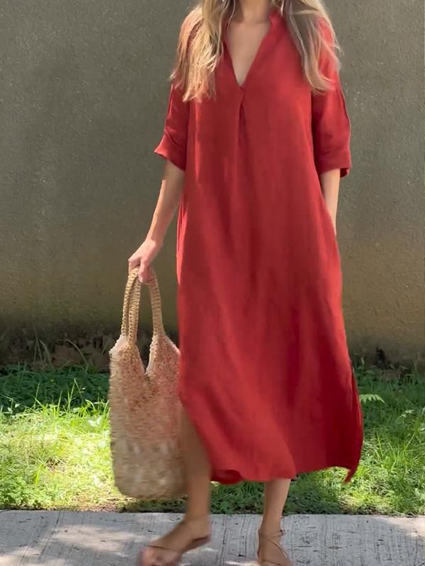 Gertrude | Feminine Dress with Slim Silhouette