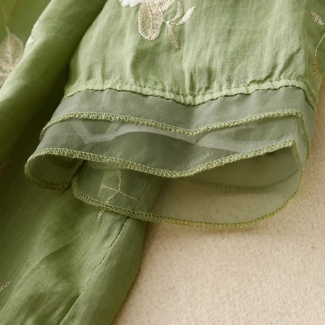 Nerry | Elegant Blouse with Delicate Embroidery Details