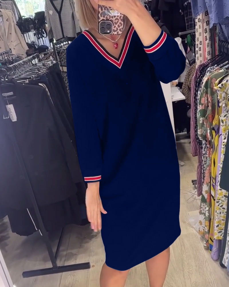 Elisa | Elegant V-neck dress with pockets