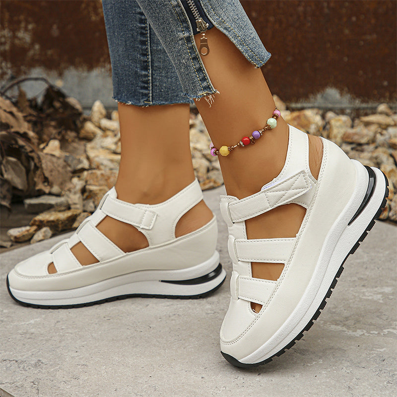 Cassidy | Orthopaedic velcro sandals