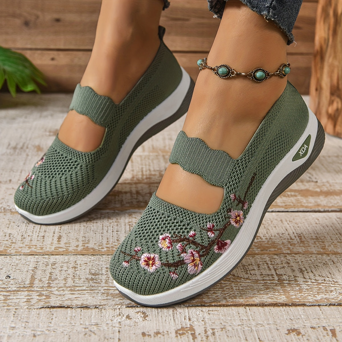 Saty | Embroidered Mesh Slip-On Shoes