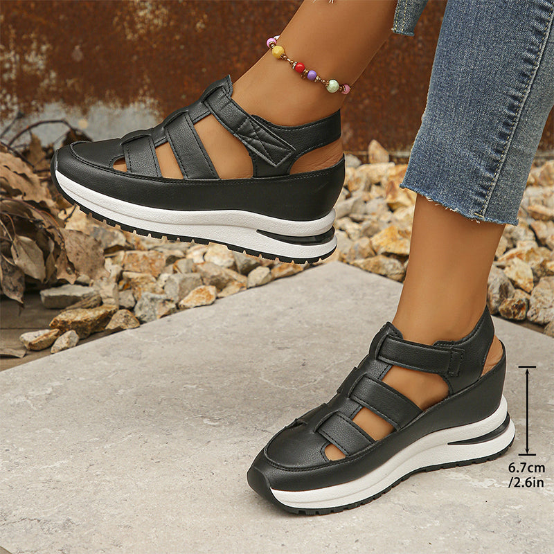 Cassidy | Orthopaedic velcro sandals