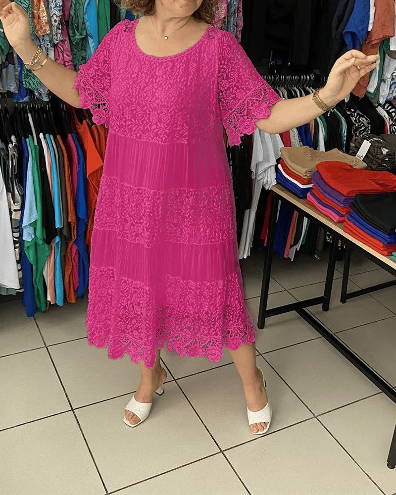 Maren | Summer dress with lace embroidery