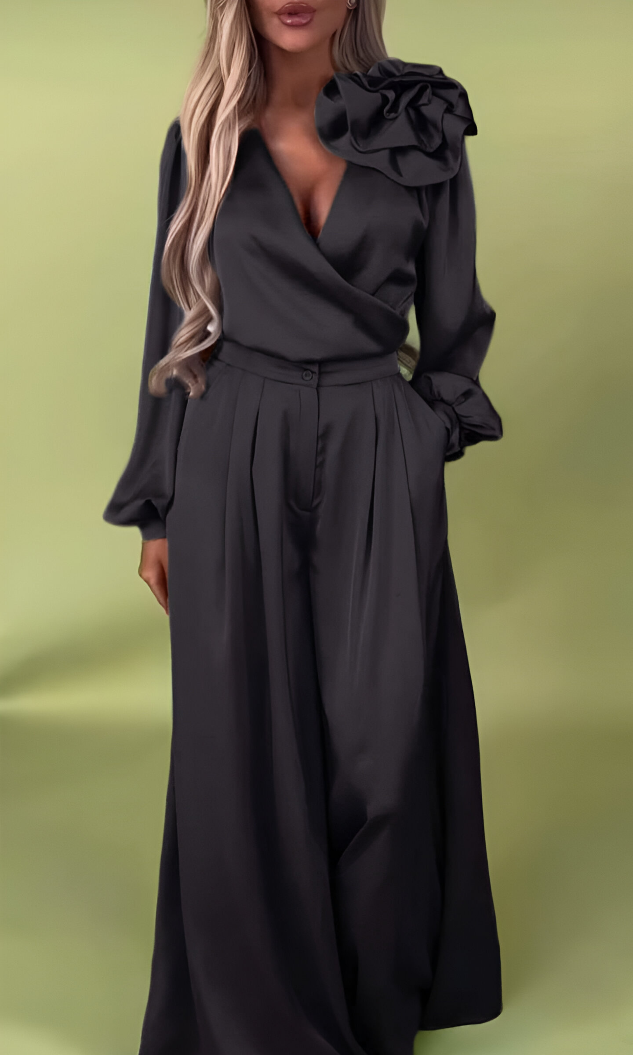Lilianne | Luxurious Satin Outfit with Blouse and Pants