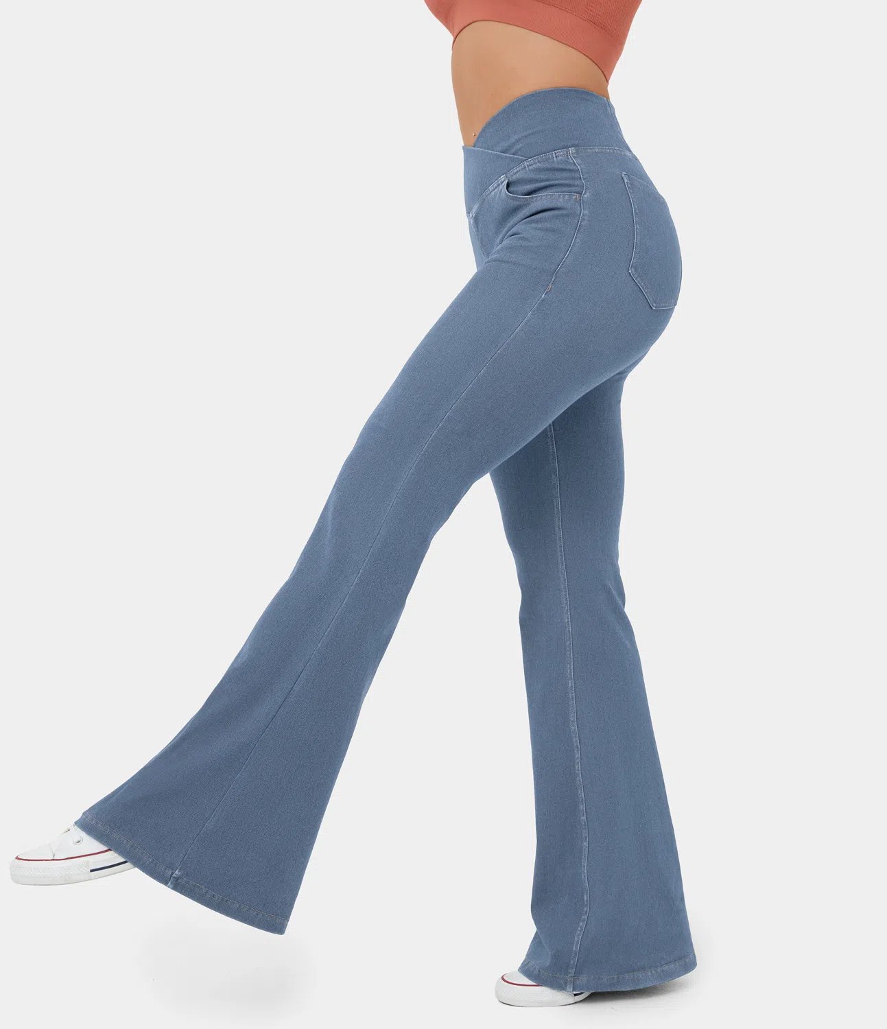 Zaira™ | High-waisted stretch flare trousers - Washed denim in light blue / S