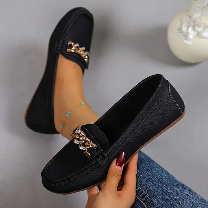 Kendal | Leather Slippers with Chunky Chain Details