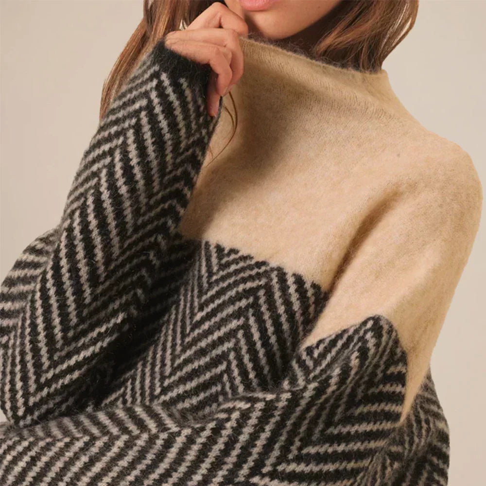 Karin | Turtleneck jumper - Jumper - Beige / One size fits all