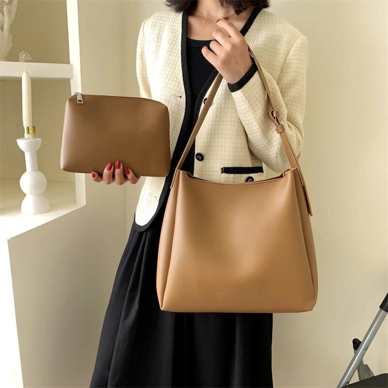 Saphira™ - Fashionable handle bag - Coffee