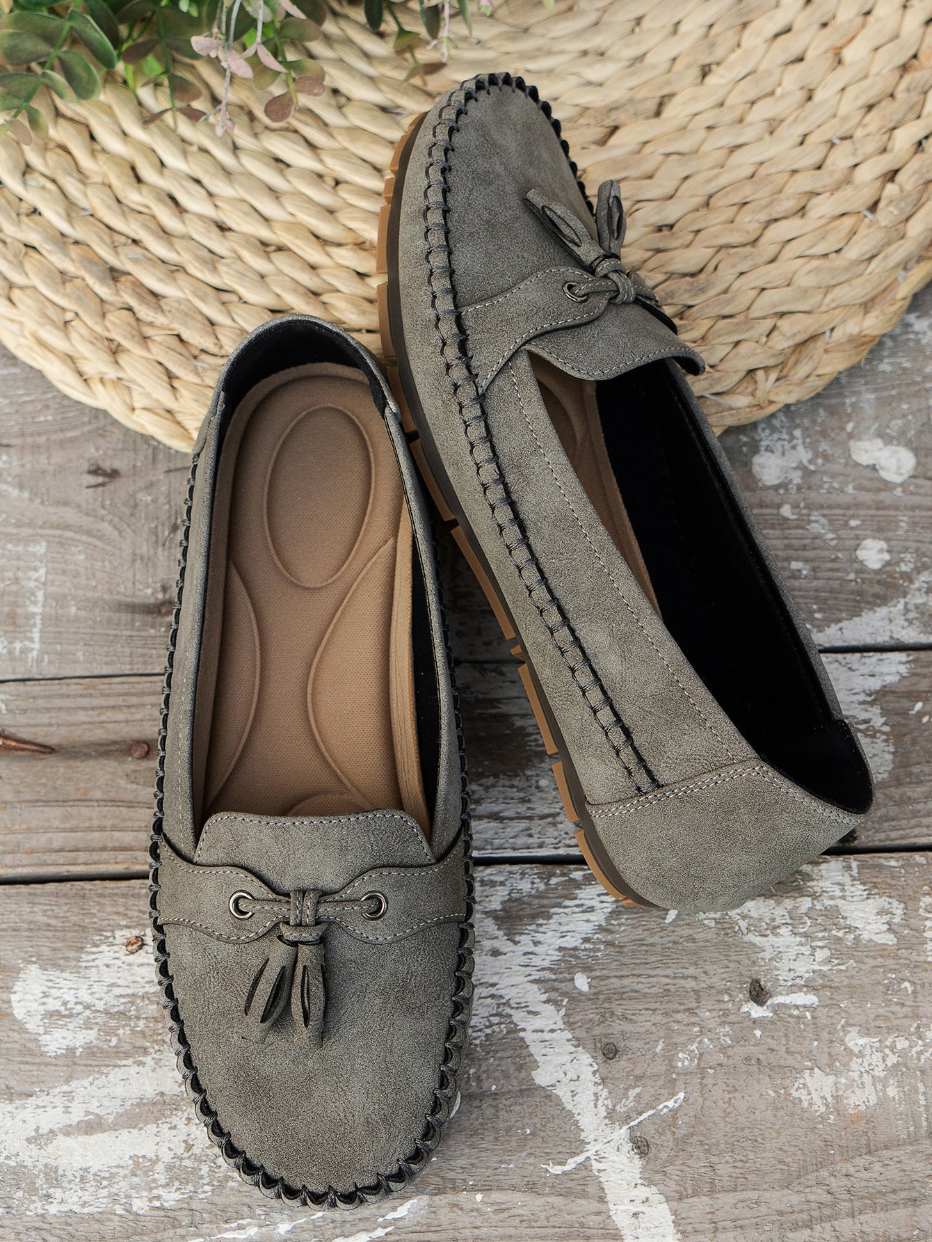 Liza | Soft and Comfortable Moccasins