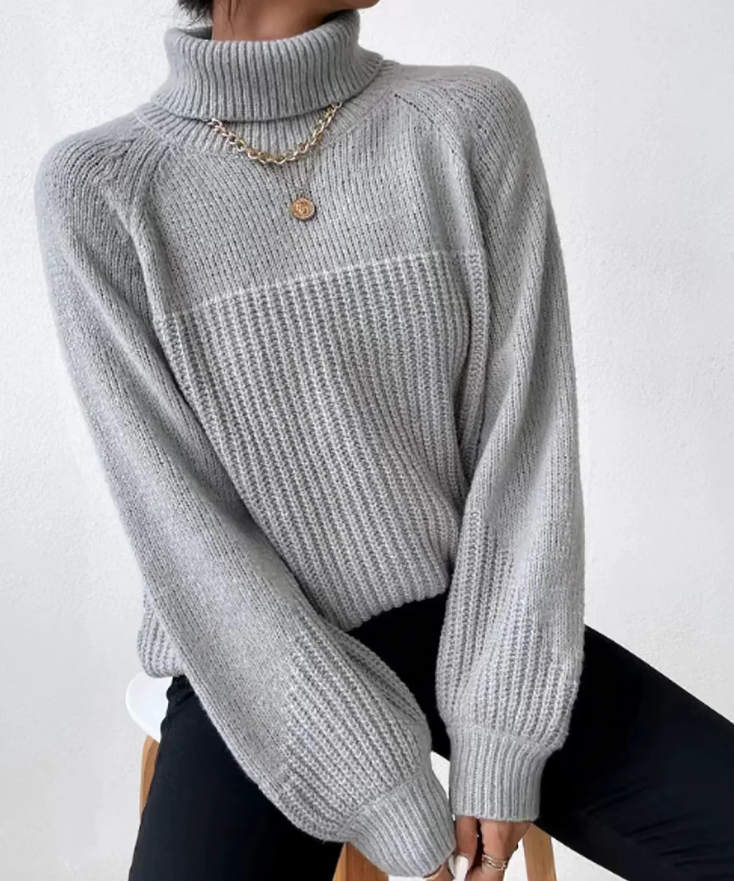 Cherrie | Warm knitted polo-neck jumper