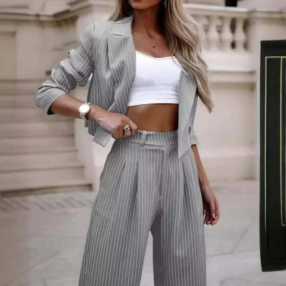 Dhalia | Stylish Business Set with a Modern Touch