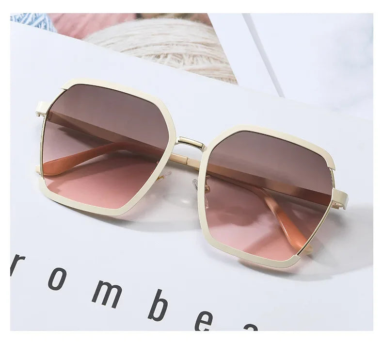 Sadaro sunglasses | Spring sale 50% off - Beige