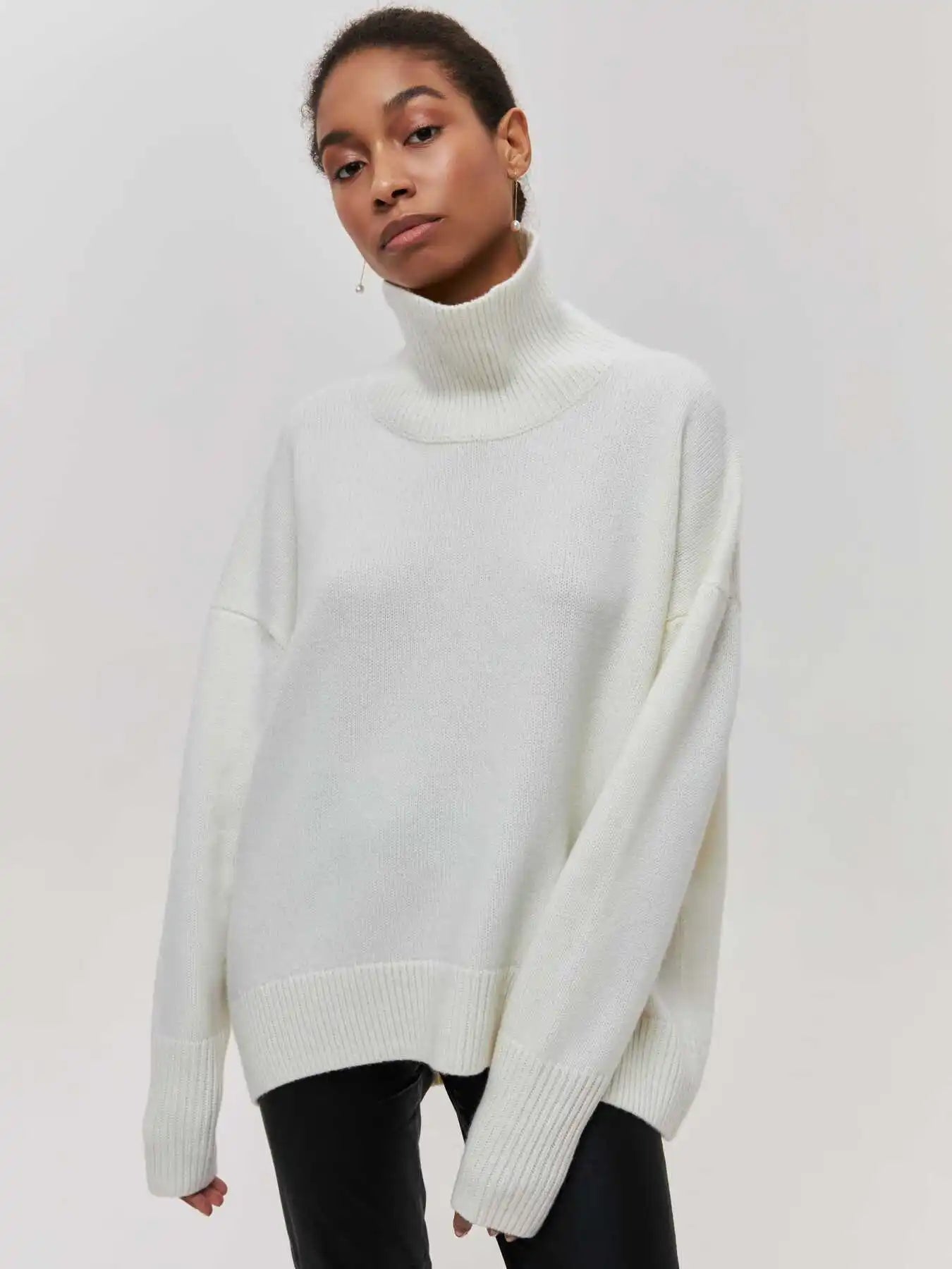 Seraphina™ | Stylish turtleneck sweater for women
