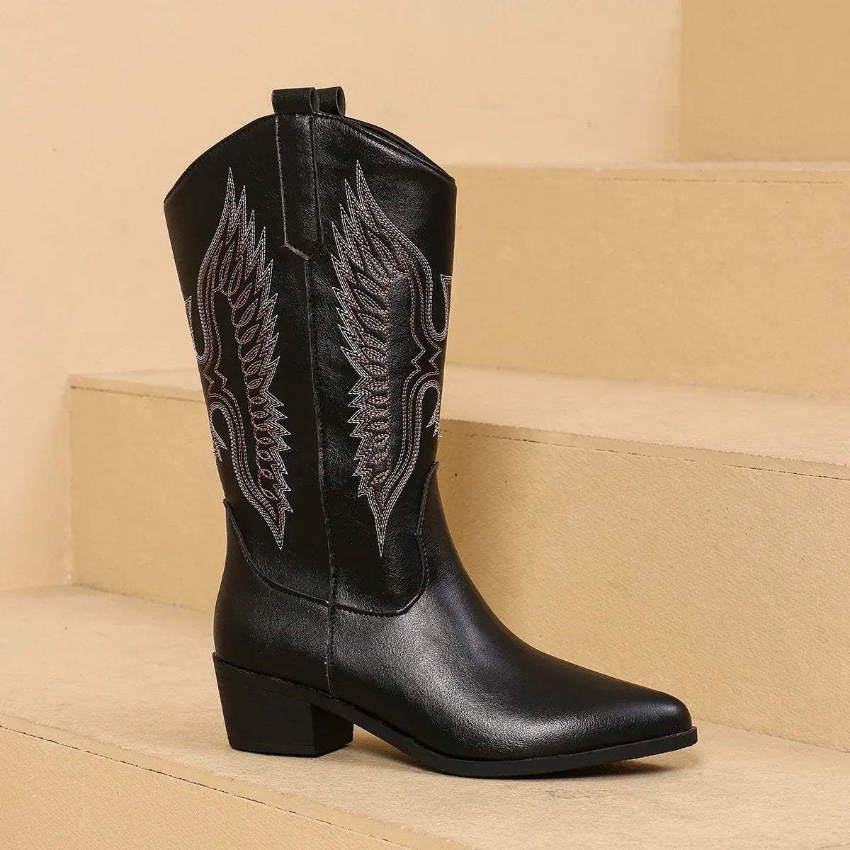 Regina | Stylish cowboy boots for women - Ivory / 36