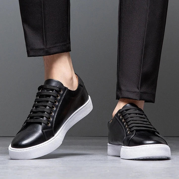 Blitz™ - Men's leather trainers - Black / 38