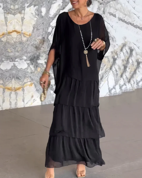 Freida | Chic and Wavy Evening Dress