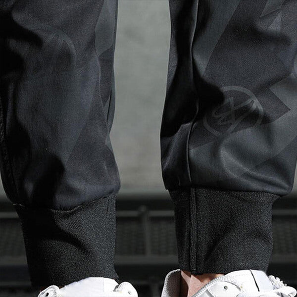 Trevor | Timeless Men's Trousers for Any Occasion