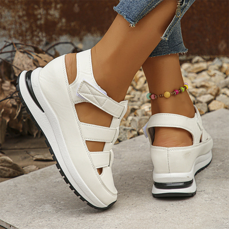 Cassidy | Orthopaedic velcro sandals