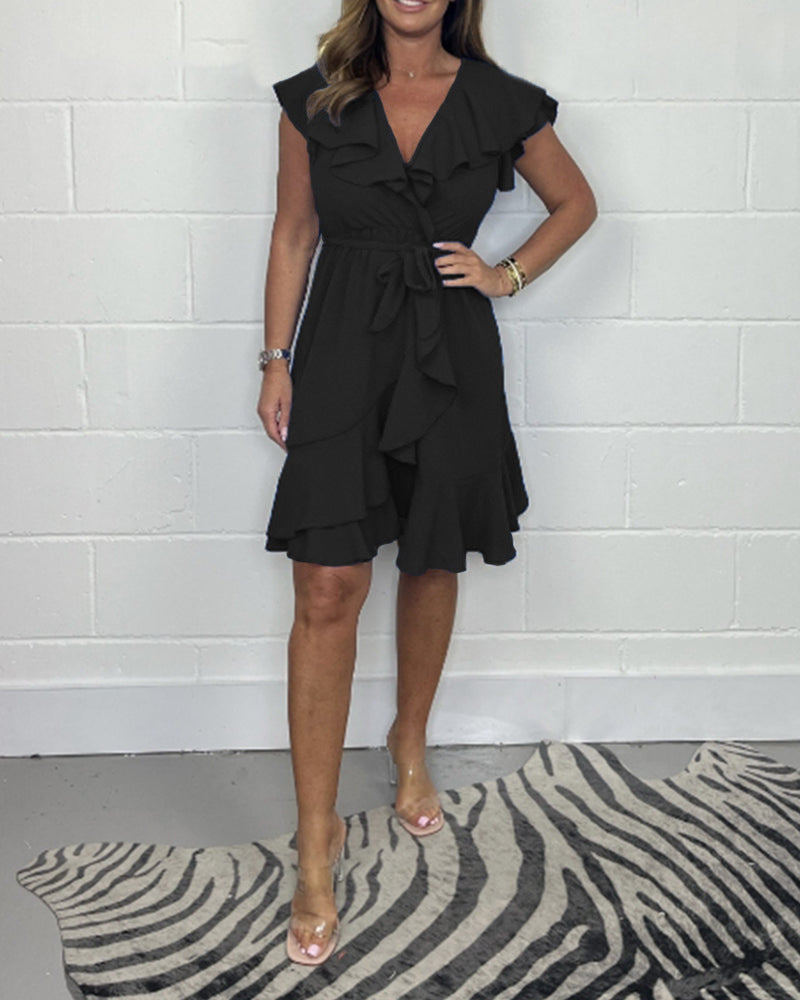 Bhea | Chic Summer Dress with V-Neck and Ruffle Details