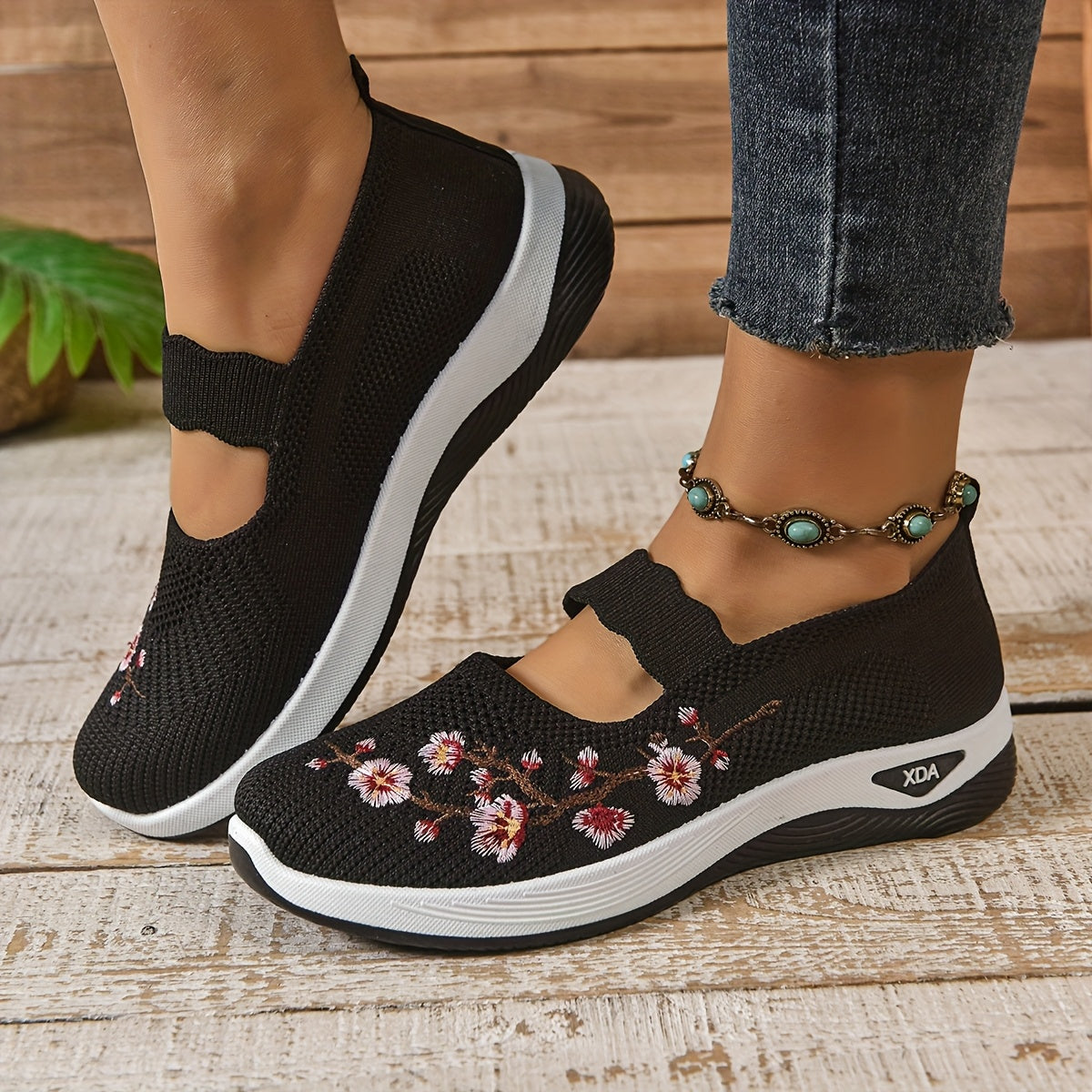 Saty | Embroidered Mesh Slip-On Shoes
