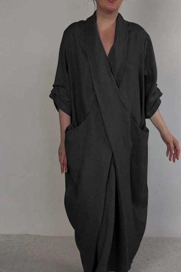 Aiya | Elegant Minimalist Dress with Pocket and V-Neck
