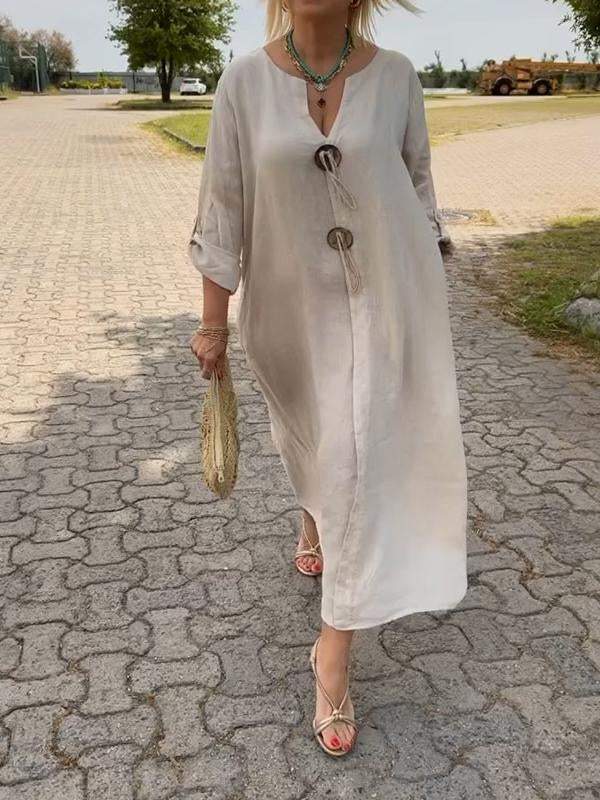 Amy | Lightweight cotton and linen dress with V-neckline
