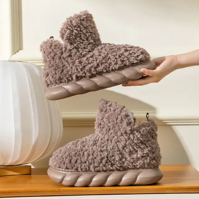 LunaStep™ - Fluffy non-slip platform mules