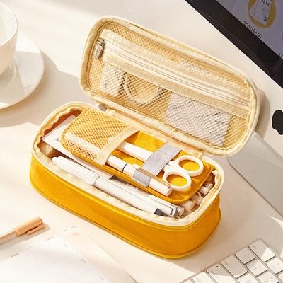 RaumWunder case | TODAY 50% START OF SCHOOL DISCOUNT! - Pencil Case - Yellow