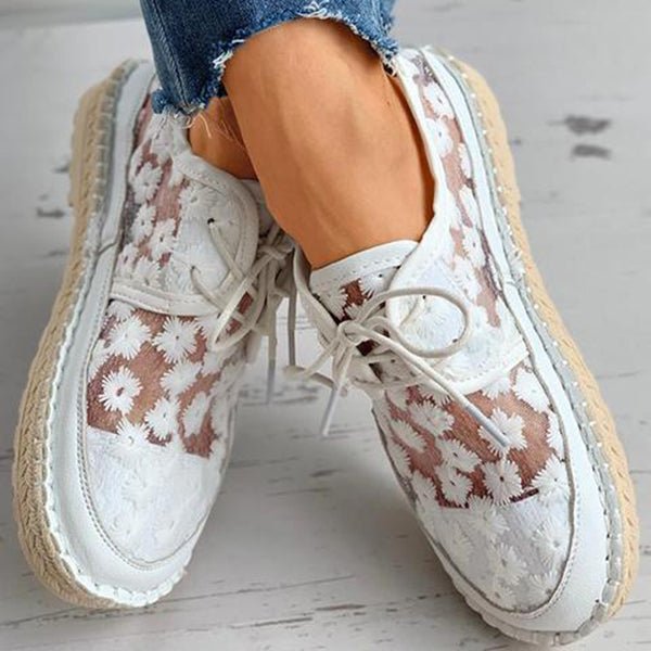 Viveca | Orthopaedic Shoes with Floral Pattern