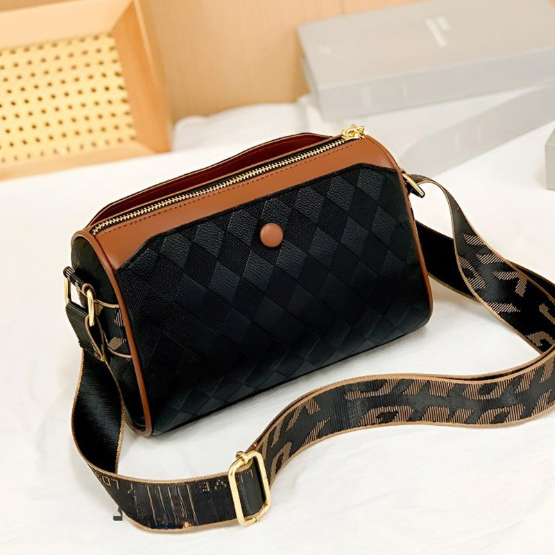 Ruby | Triple-Layer Shoulder Bag with Ample Space