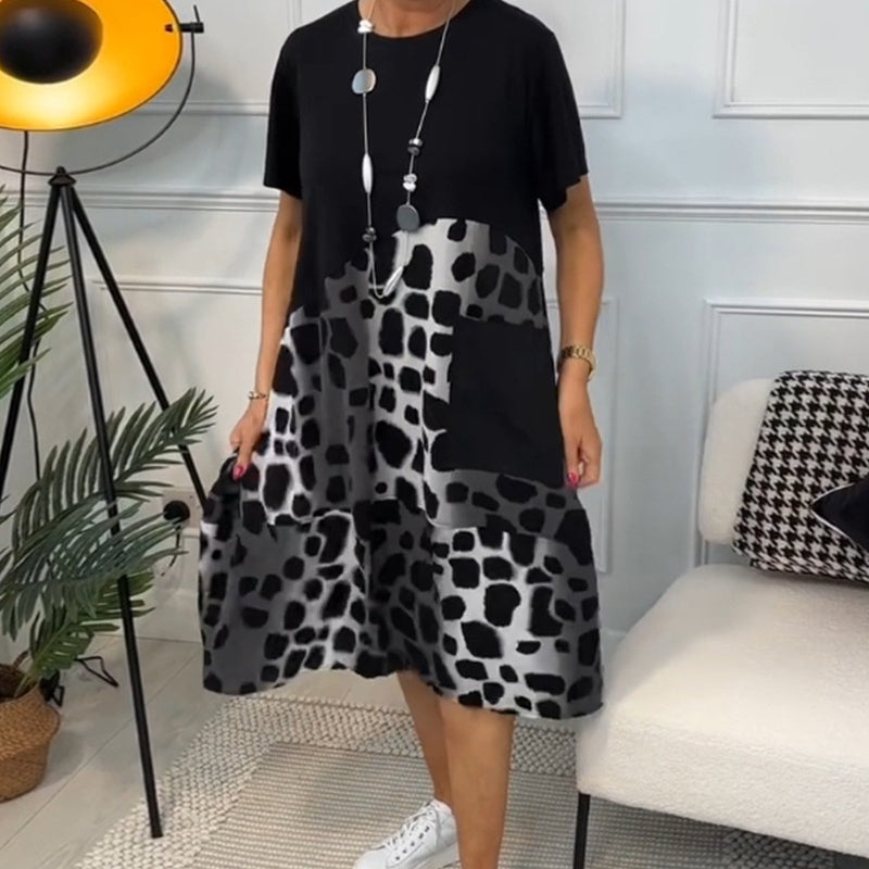 Beatrice | Loose Dress with Short Sleeves & Pattern