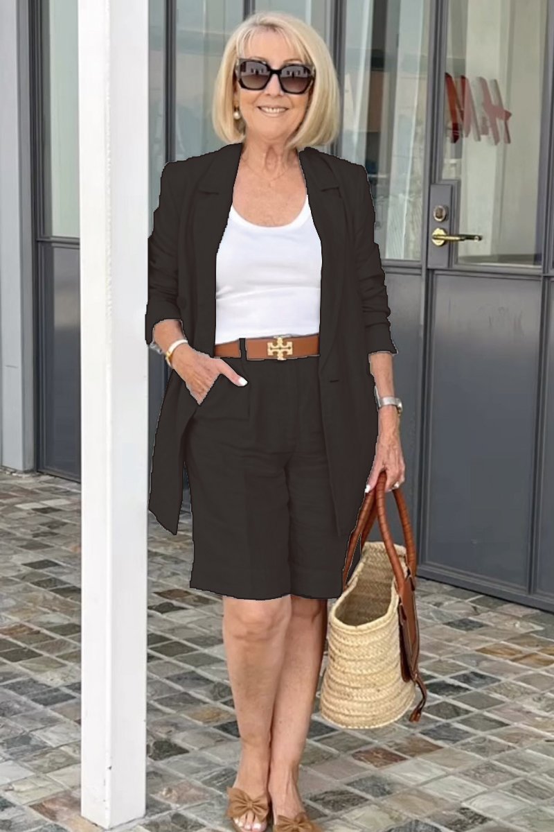 Carolin | Breezy Set with Feminine Jacket & Shorts
