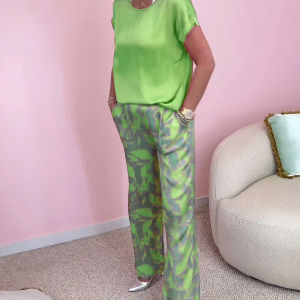 Zahra™ | Two-Piece Set with Top and Printed Wide-Leg Trousers